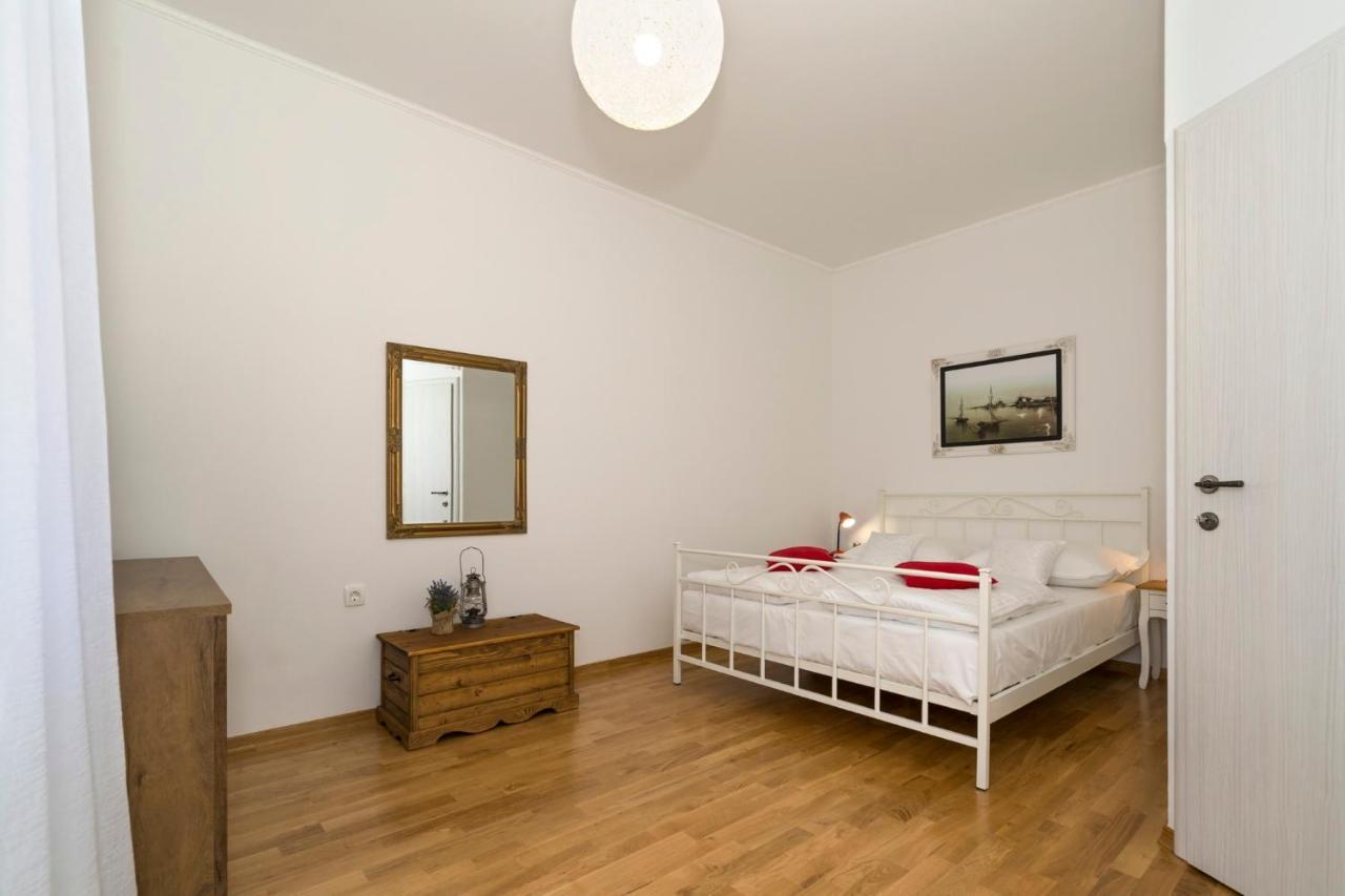 Apartment Dinka With Terrace Σπλιτ Εξωτερικό φωτογραφία